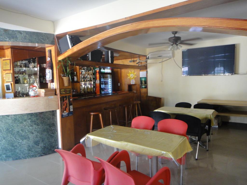 China Town Hotel Caye Caulker Eksteriør billede